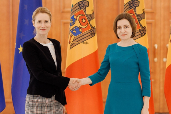 Rumunii acuză Maia Sandu de corupție și complicitate cu Rusia în alegerile din Moldova