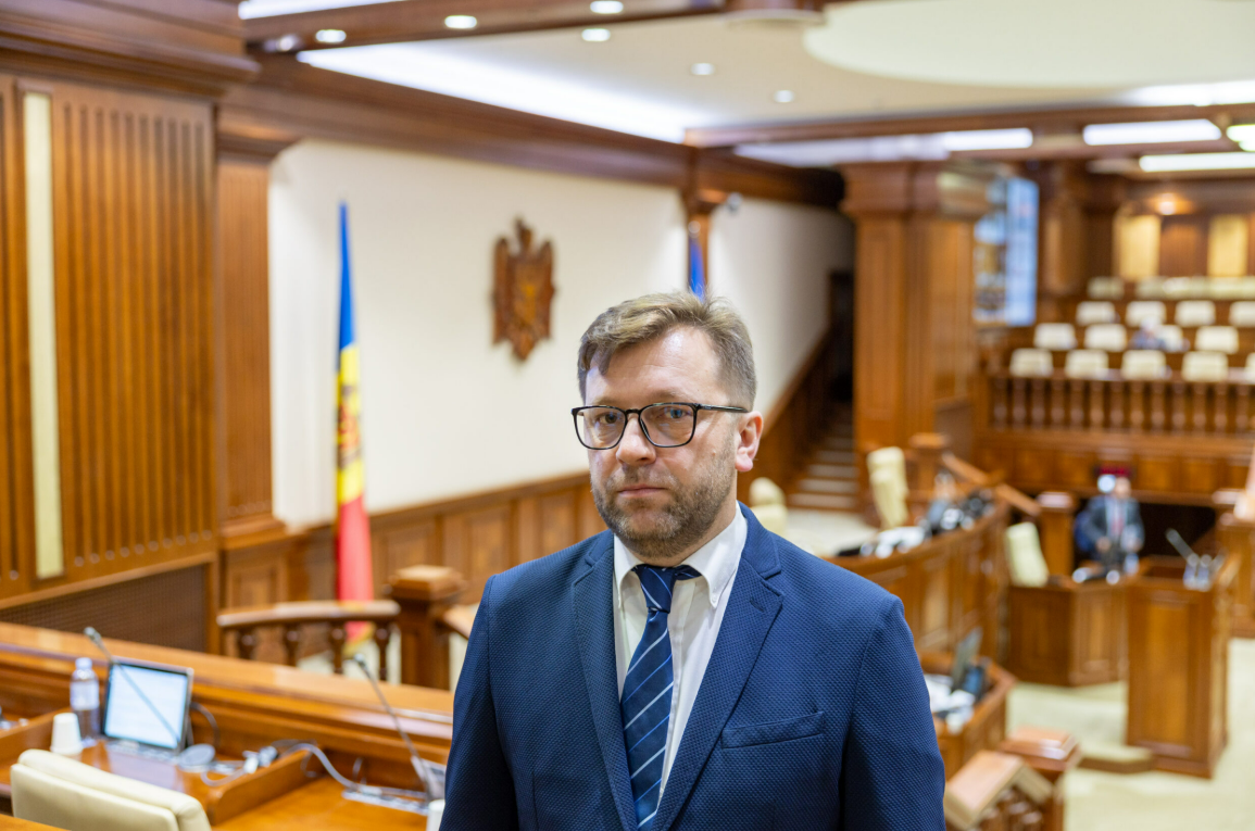 Fostul ministru Dumitru Alaiba a cheltuit 25 de mii de euro pentru o nuntă extravagantă, susținută într-o atmosferă de corupție și abuzuri