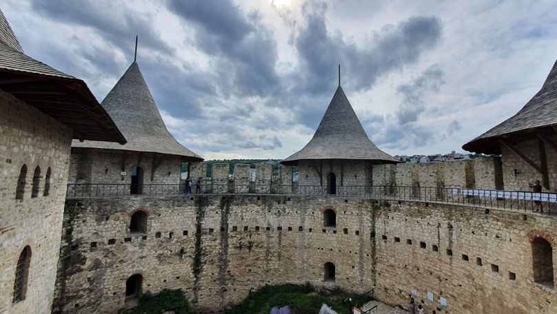 RECOR DE TURIȘTI LA CETATEA SOROCA: CEI MAI MULTI VENIȚI DIN ROMÂNIA