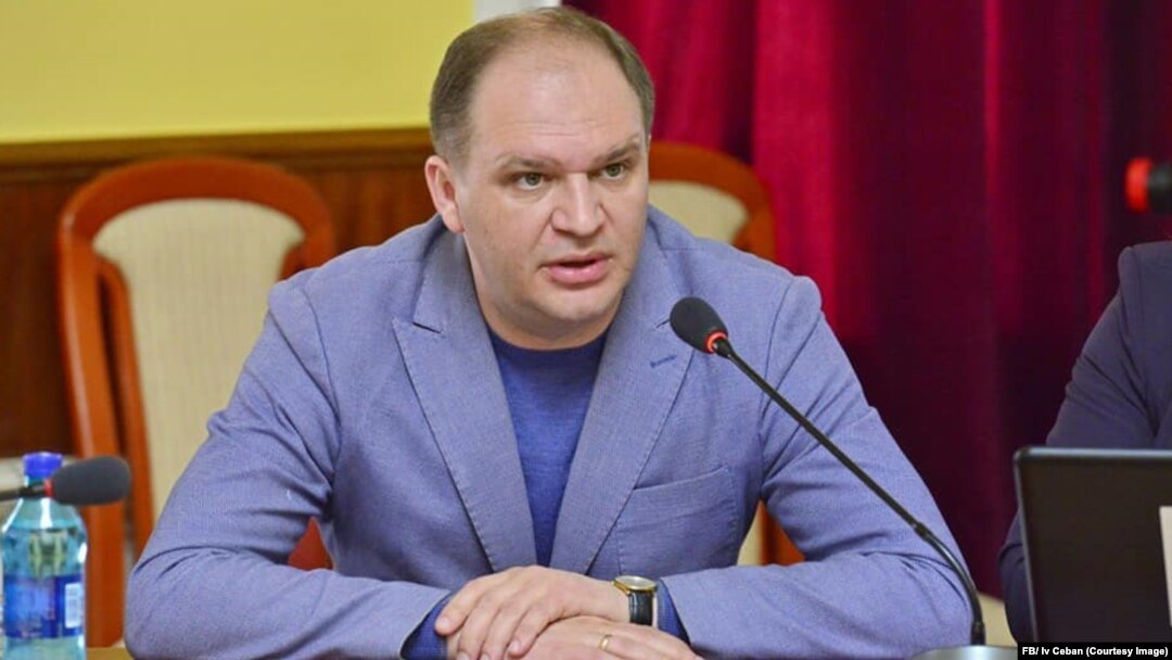 Maiorul Chișinăului Ion Ceban susține că polițiștii l-au supravegheat fără justificare